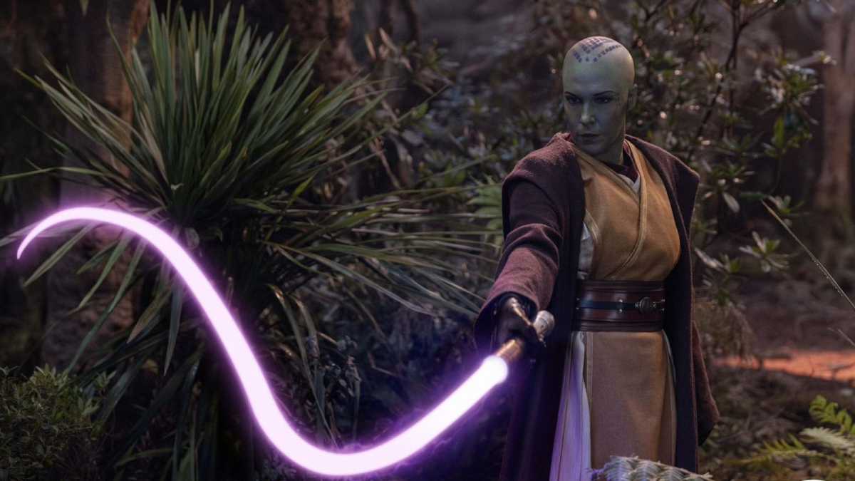 The Acolyte - lightsaber whip