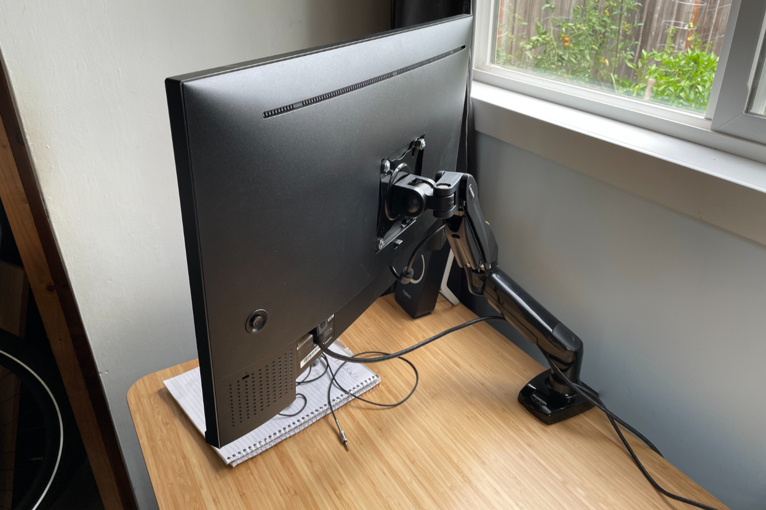 Huanuo HNSS6 Single Monitor Arm - Best monitor arm under 