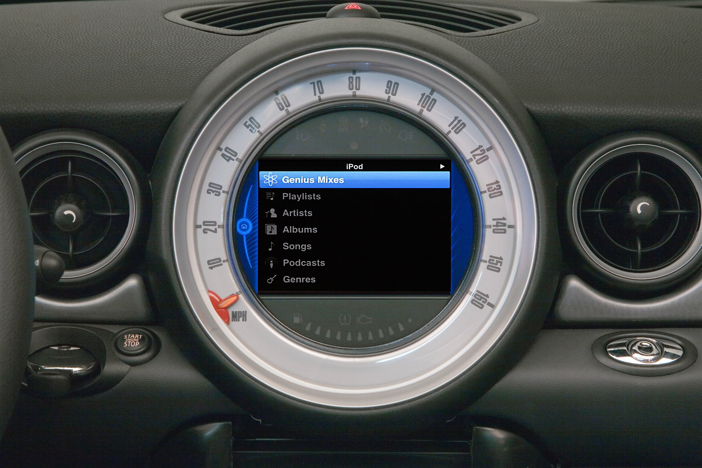 Salida iPod Mini Cooper dash