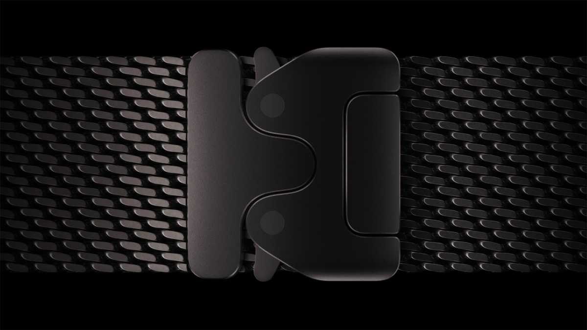 Apple Watch Ultra 2 Titanium Milanese Loop clasp