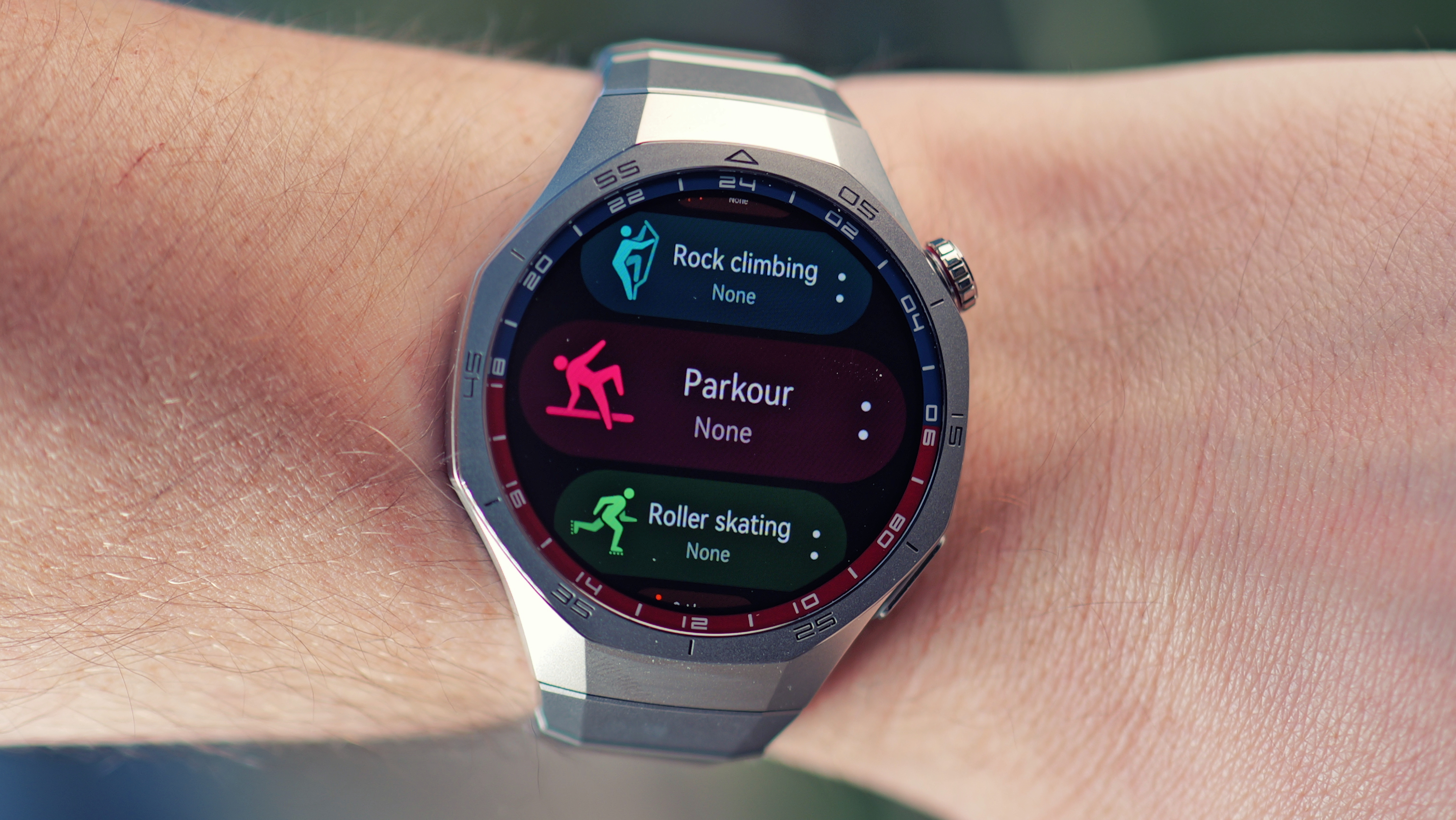 Huawei Watch GT5 Pro Review: Style & Fitness Personified