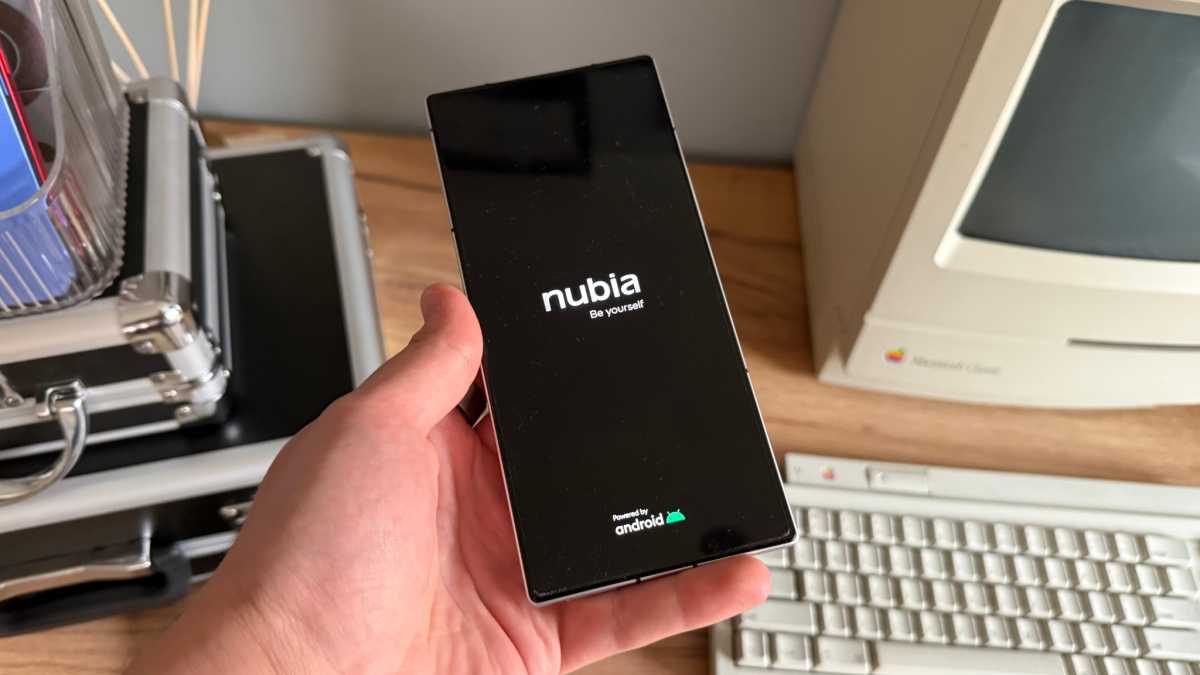 Nubia Z60 Ultra Leading Version Boot Up Screen