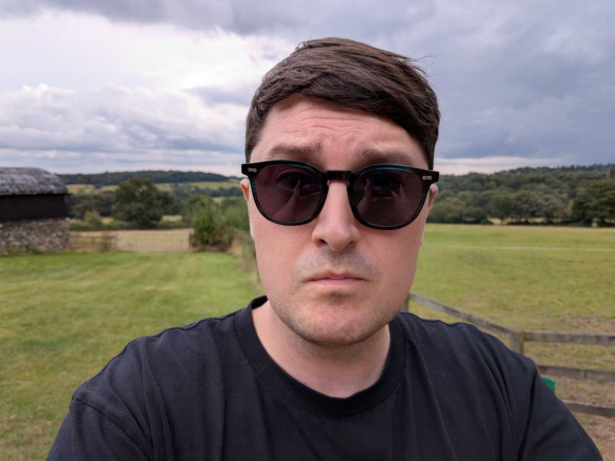 Pixel 9 Pro Fold Test Photo rear HD selfie