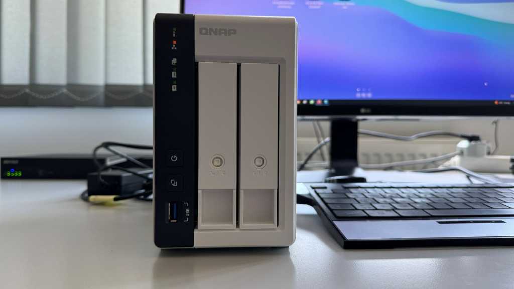 Image: Qnap TS-216G im Test: Netzwerkspeicher fÃ¼r Multi-Gigabit-Umsteiger