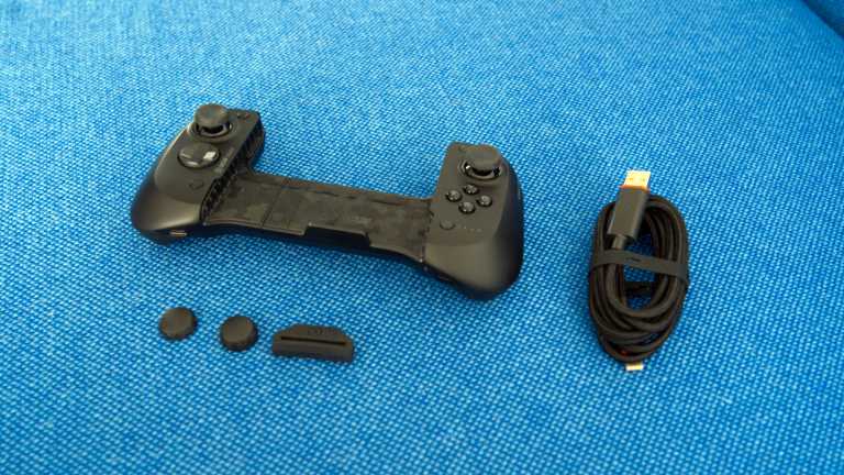 Scuff Backbone Scuf Nomad review: Compact iPhone controller with customization options ...