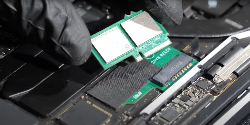 Image: Reparatur-Experte: SSDs in M-Macs austauschbar â aber bitte nicht nachmachen