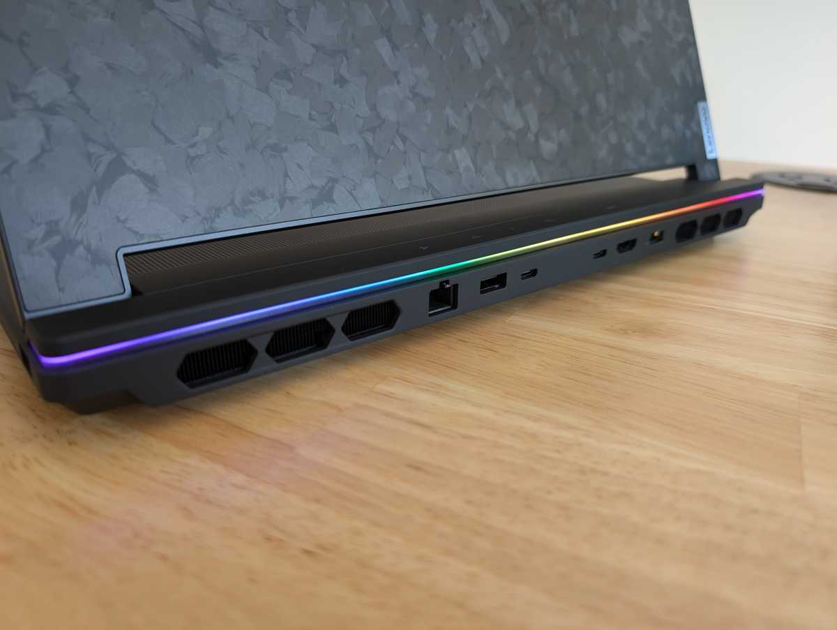 Lenovo Legion 9i back ports