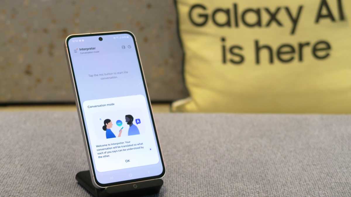 Samsung Galaxy S24 FE hands on Interpreter