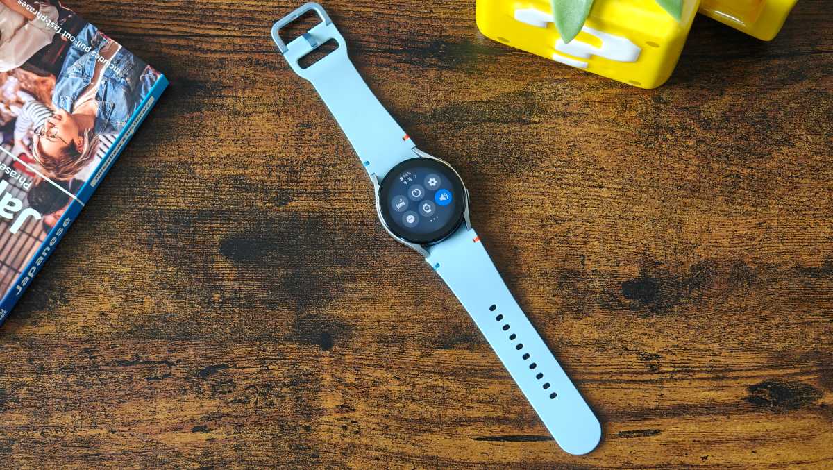 Samsung Galaxy Watch FE 6