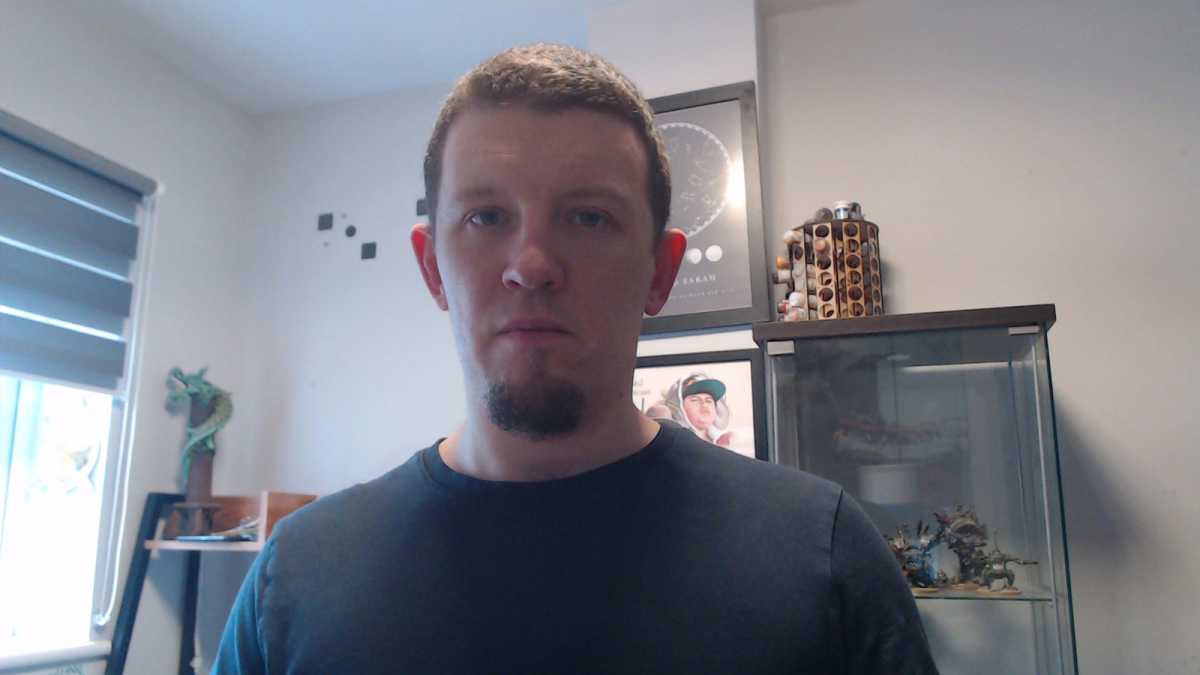 Selfie shot taken with 1080p Logitech C920s webcam