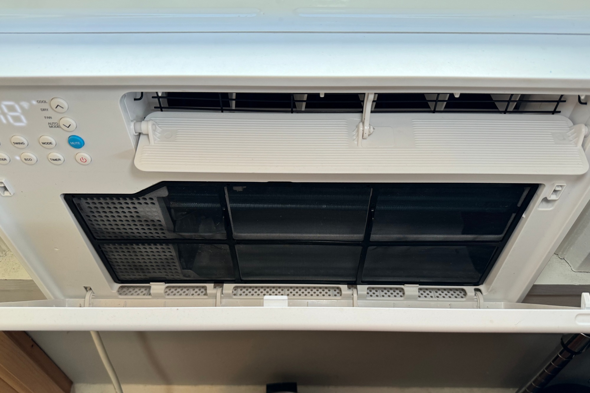 TCL Q series air filter