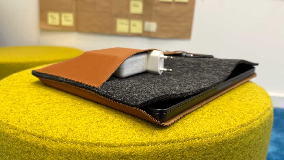 harber london macbook sleeve 2