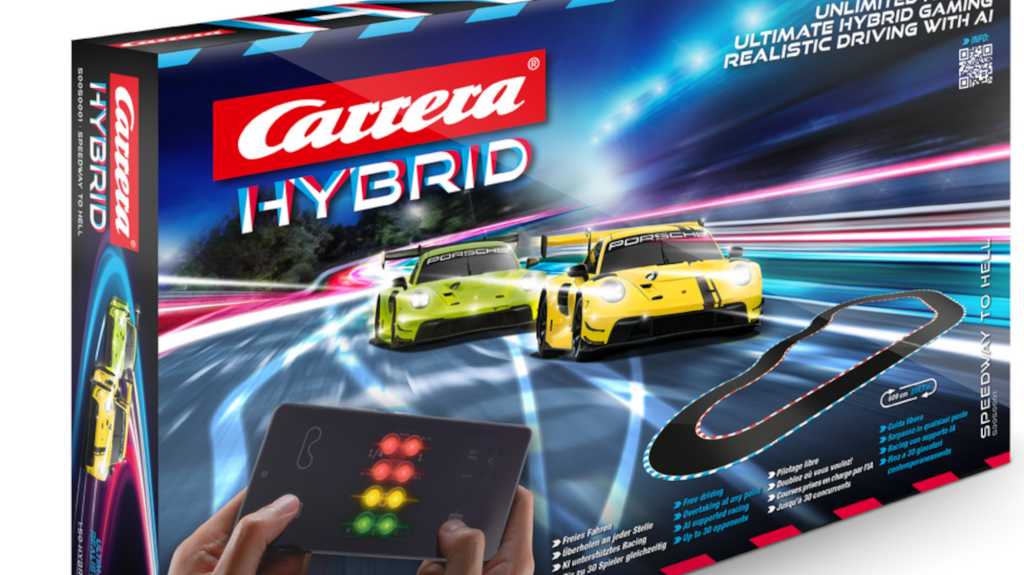 Image: Carrera Hybrid: Dieses Geschenk lÃ¤sst den Weihnachtsbaum wackeln