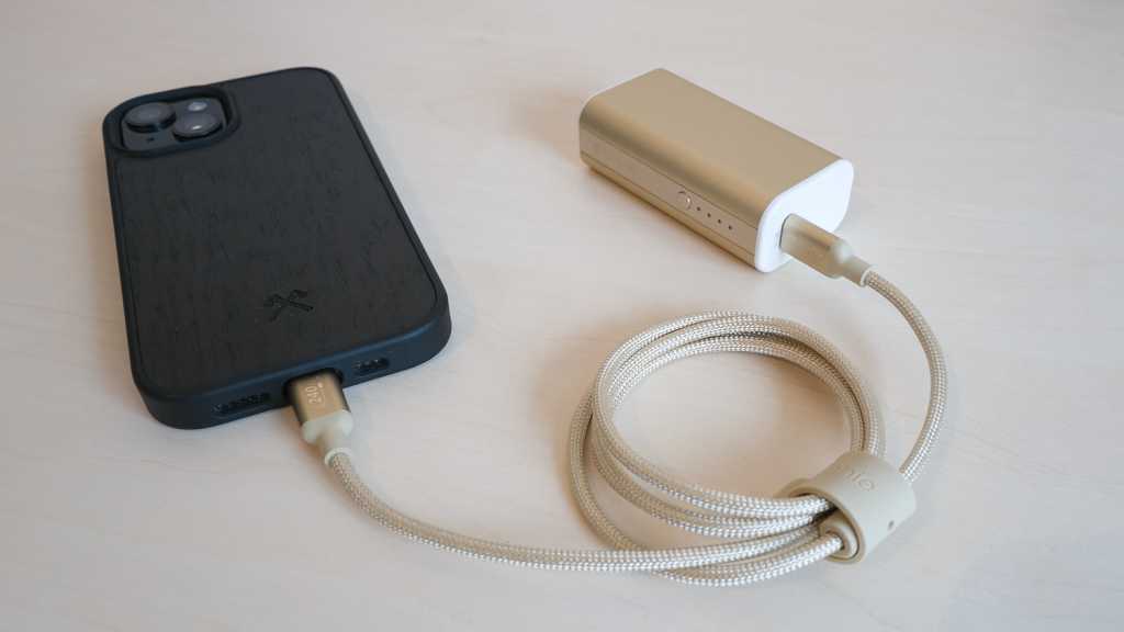 Image: Test: Mophie Powerstation Mini 5K Gold â eine goldige Powerbank