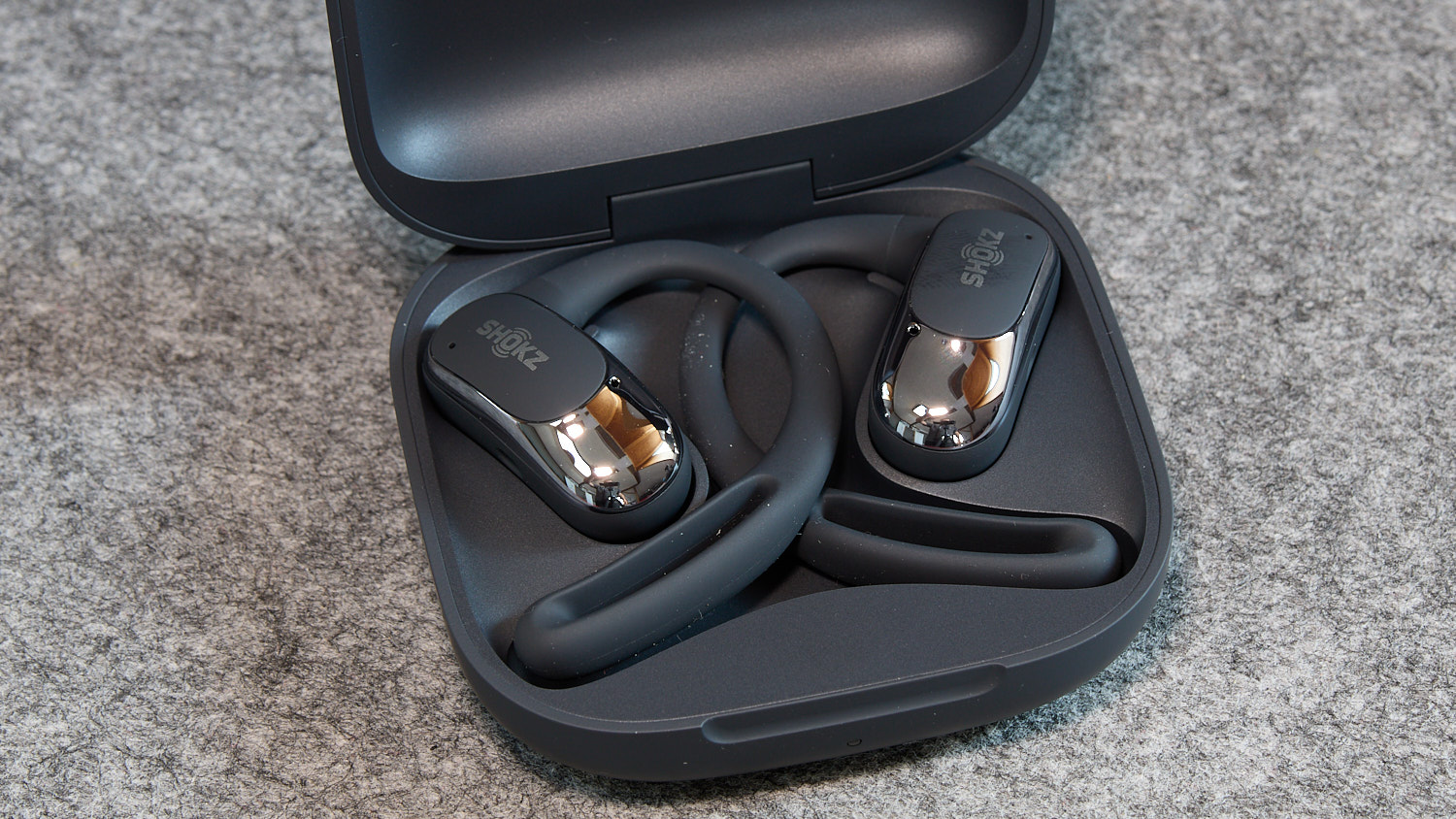 Shokz Openfit Air review: Lightweight sporty open-air