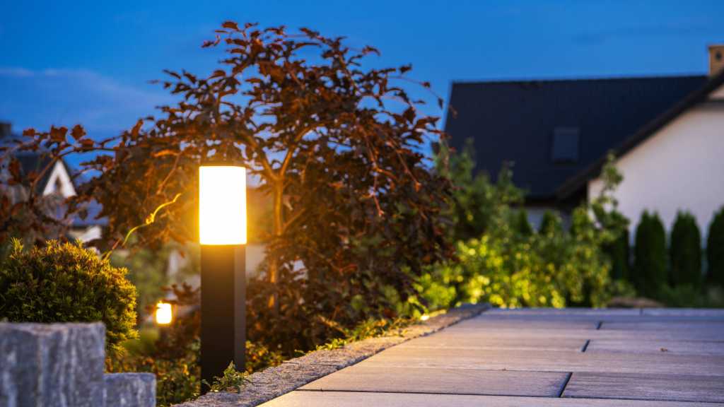 Image: Die besten AuÃenleuchten mit Bewegungsmelder: Hier werden Sie fÃ¼ndig