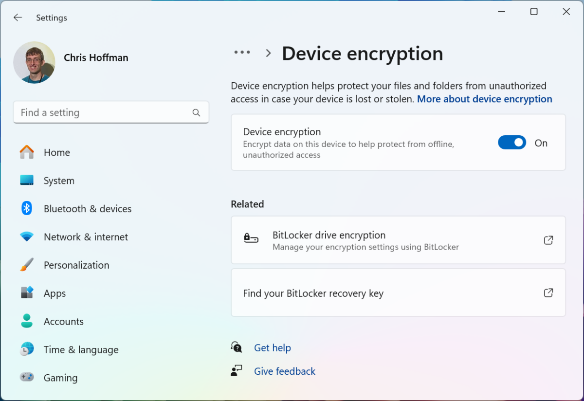 Windows 11 Settings on Device Encryption feature screenshot