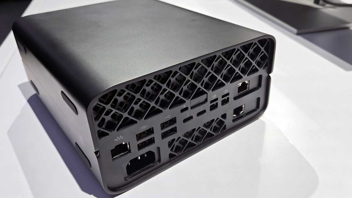 hp 2z mini pc rear