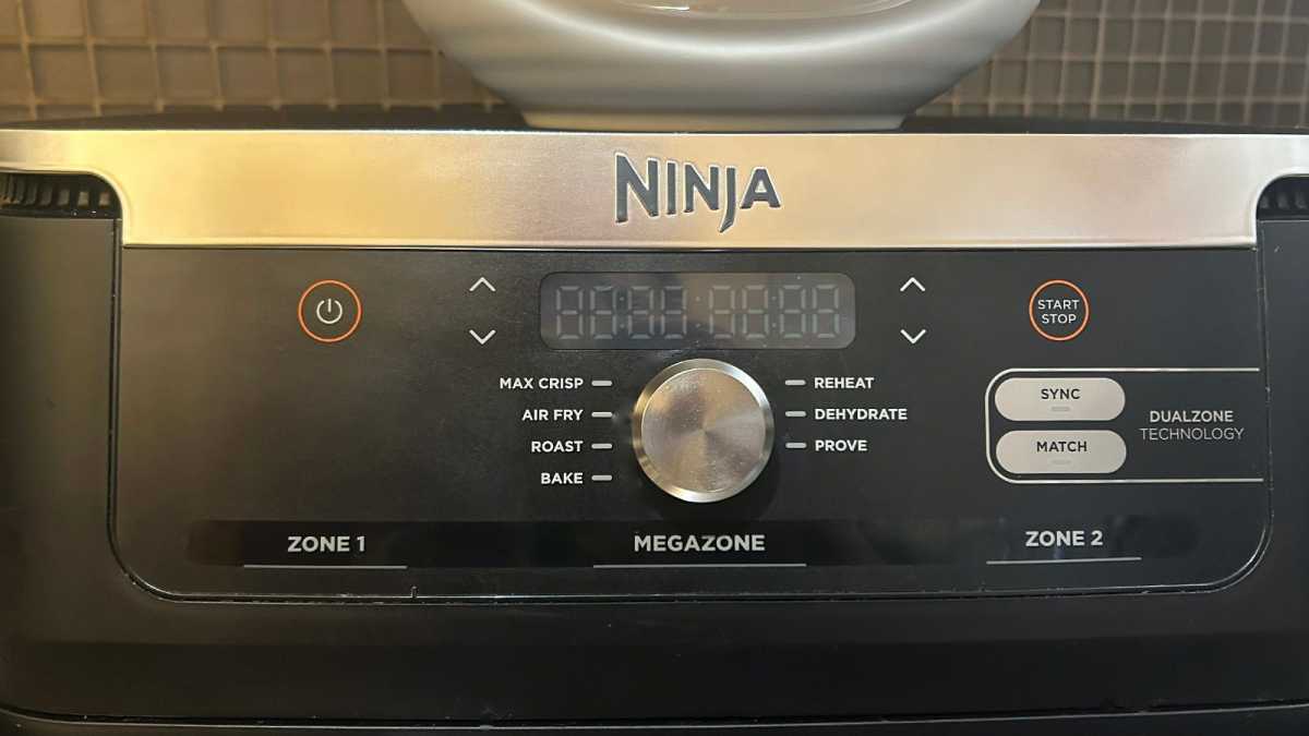 Control panel on a Ninja air fryer