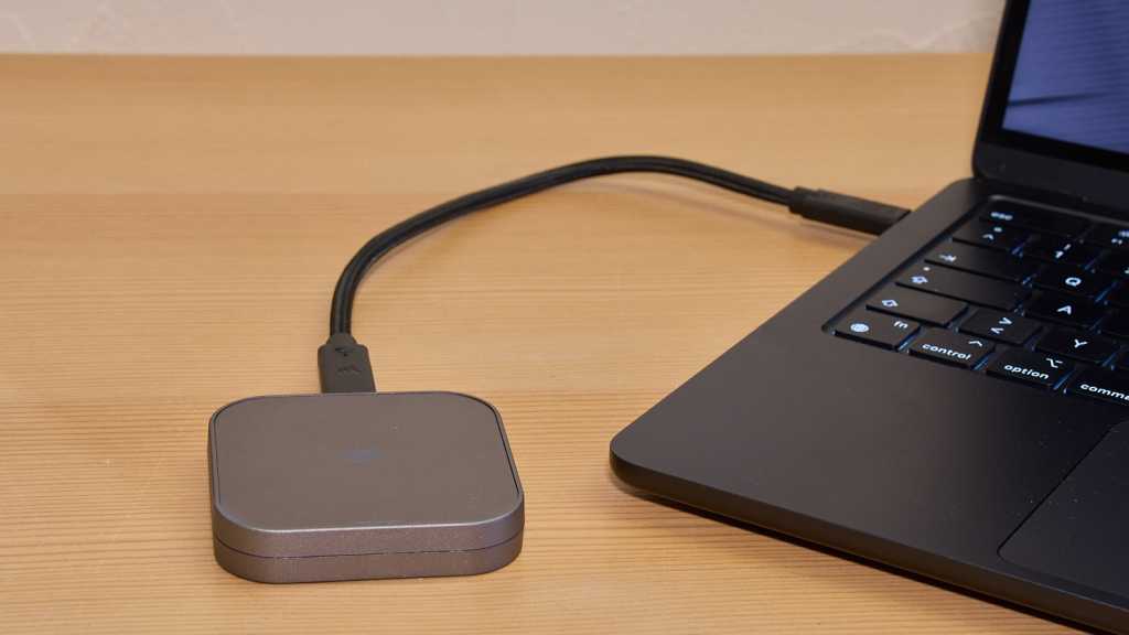 Image: Corsair EX400U USB4-SSD im Test: Klein, grau, schnell