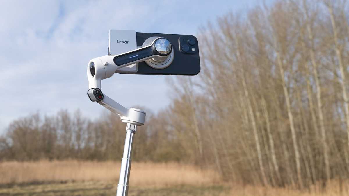 Insta360Flow2Pro 17
