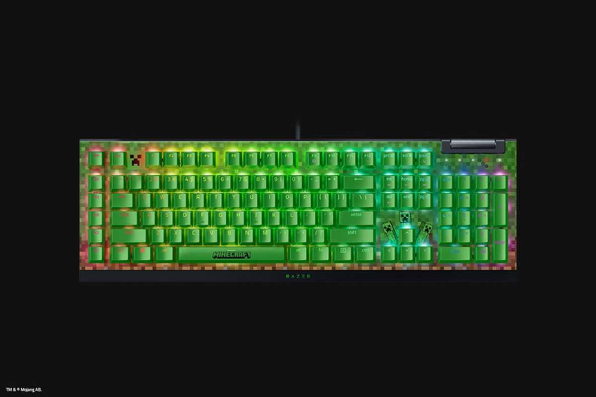 Razer Black Widow Minecraft edition real