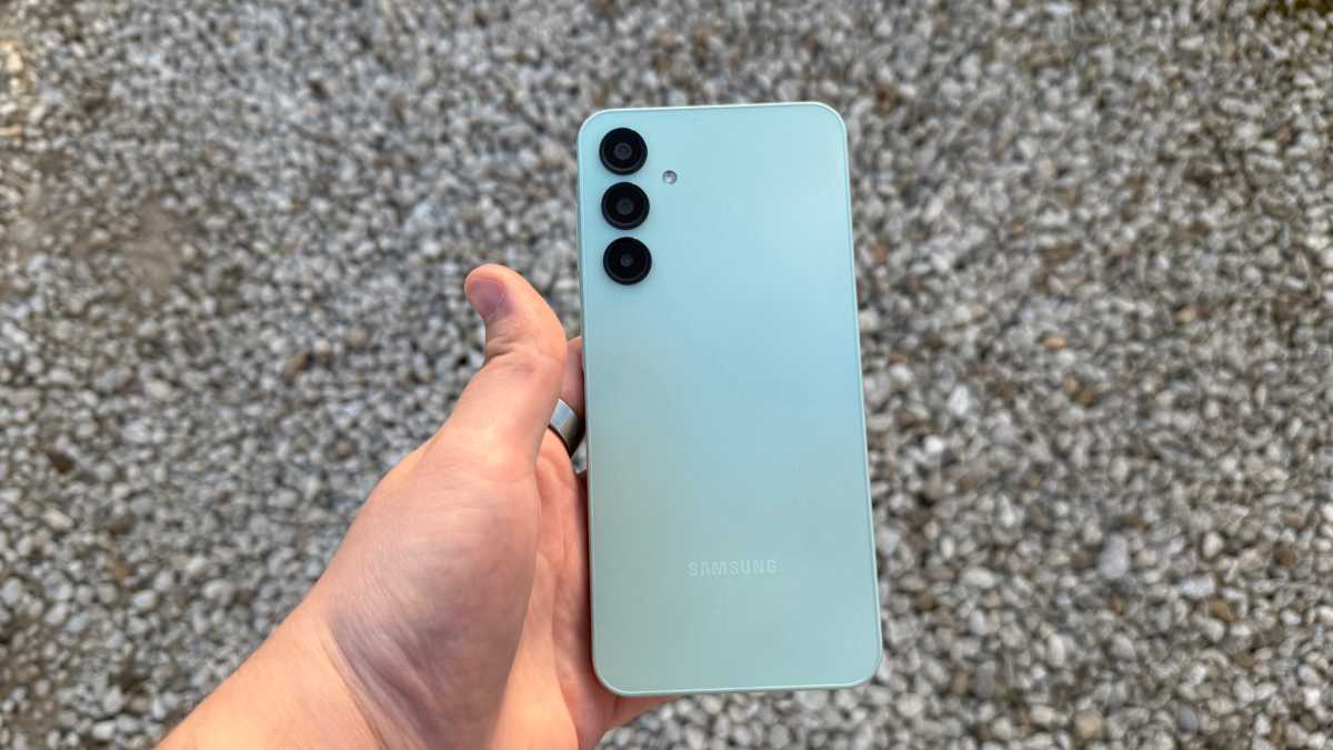 Samsung Galaxy A16 Review Featured