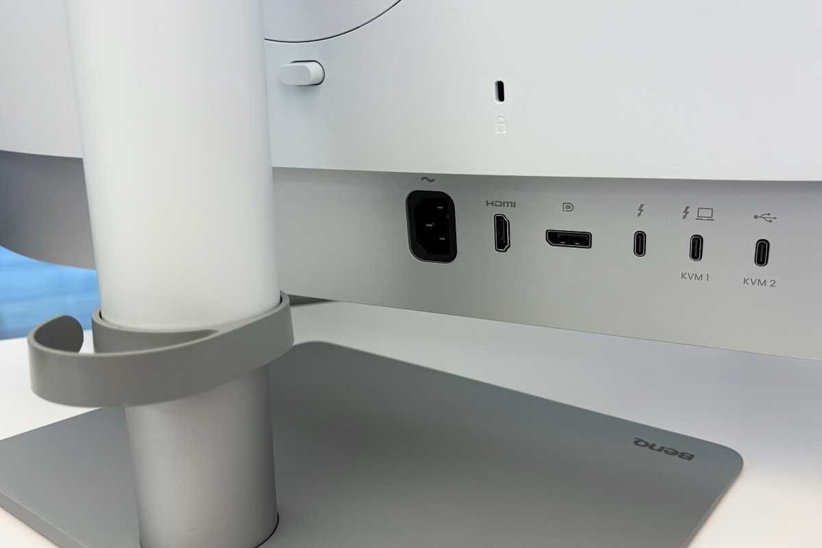 BenQ PD2730S ports
