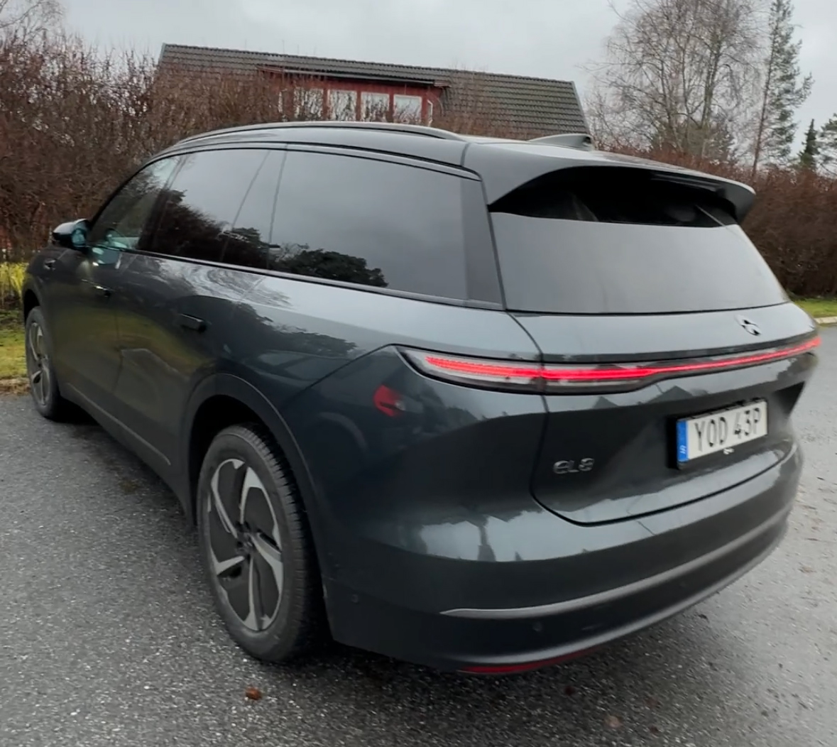 Test Nio EL8