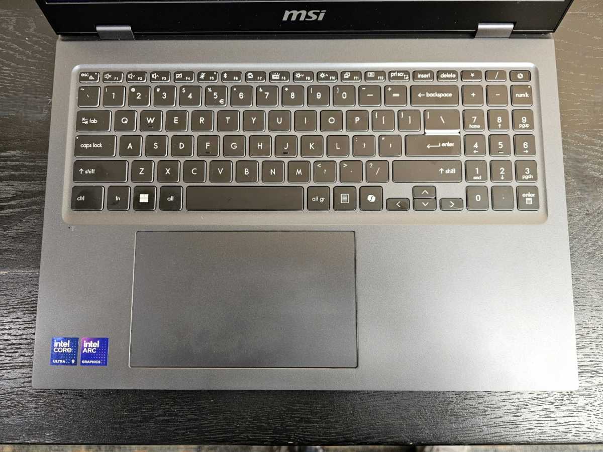 MSI Prestige 16 AI Evo (B2HMG) laptop Intel Arrow Lake H processor keyboard