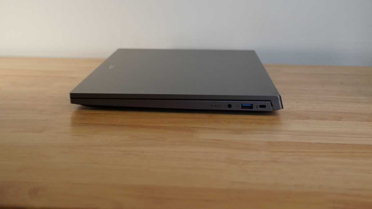 Acer Aspire Go 15 ports