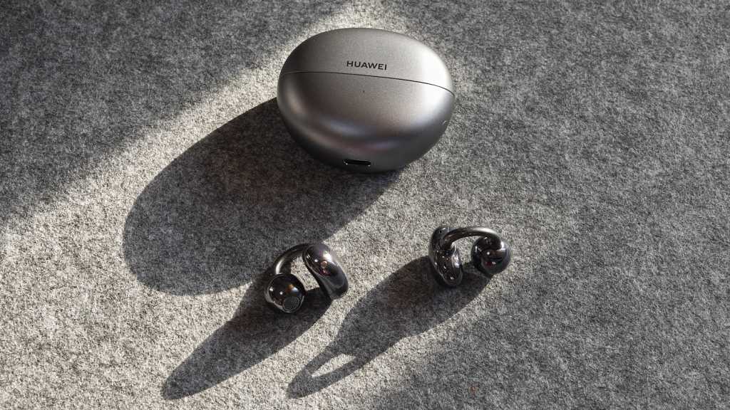 Image: Test: Huawei Freeclip im Test â Open-Ear-KopfhÃ¶rer als Schmuck fÃ¼rs Ohr