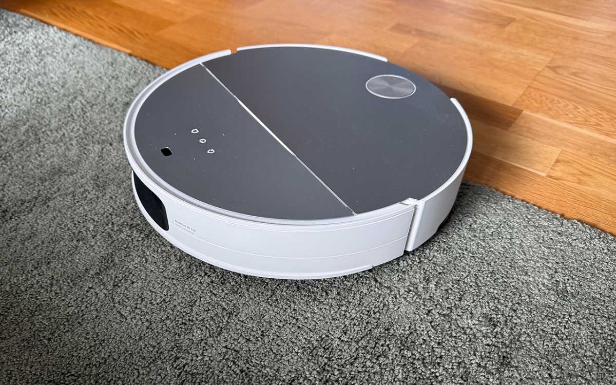 Roborock Saros 10