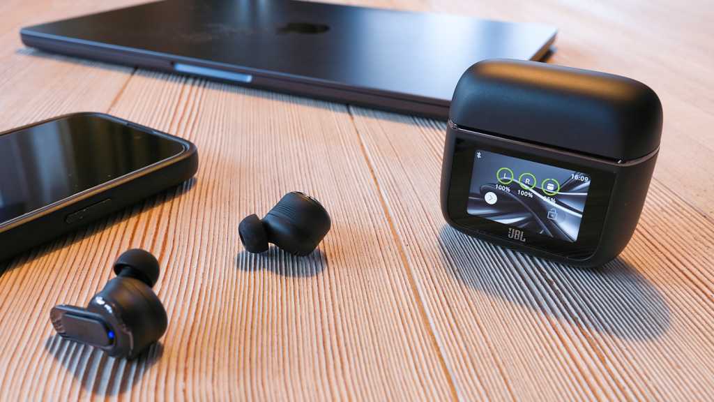 Image: JBL Tour Pro 3 im Test: Besser als die Airpods Pro?