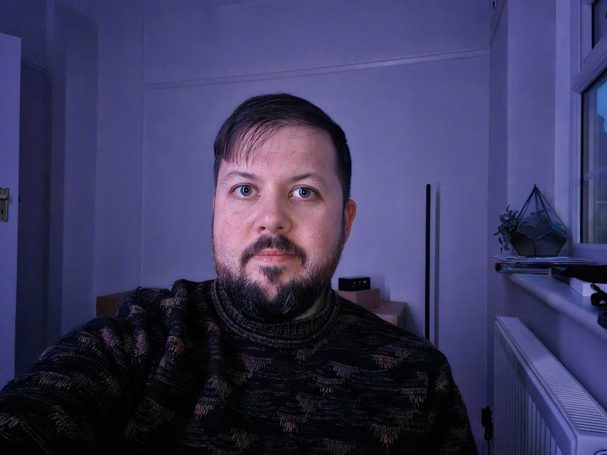 Samsung Galaxy A56 camera sample low light selfie camera