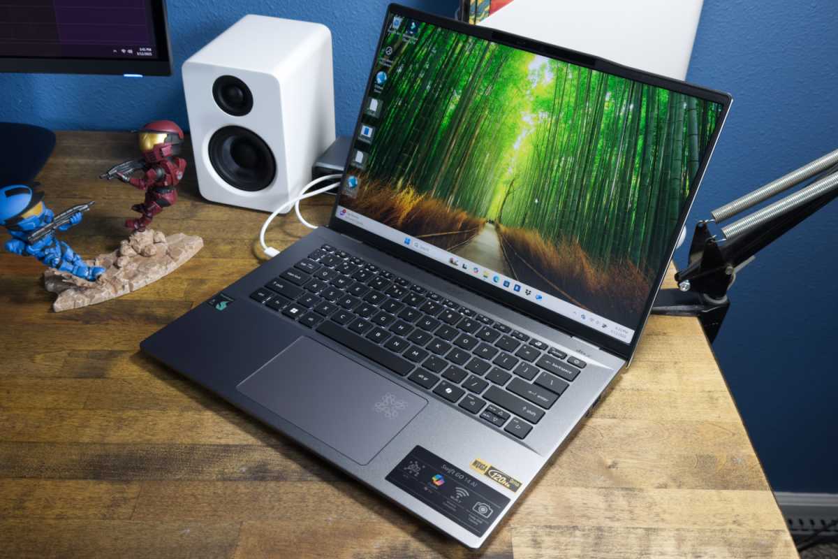 Acer Swift Go 14 AI design