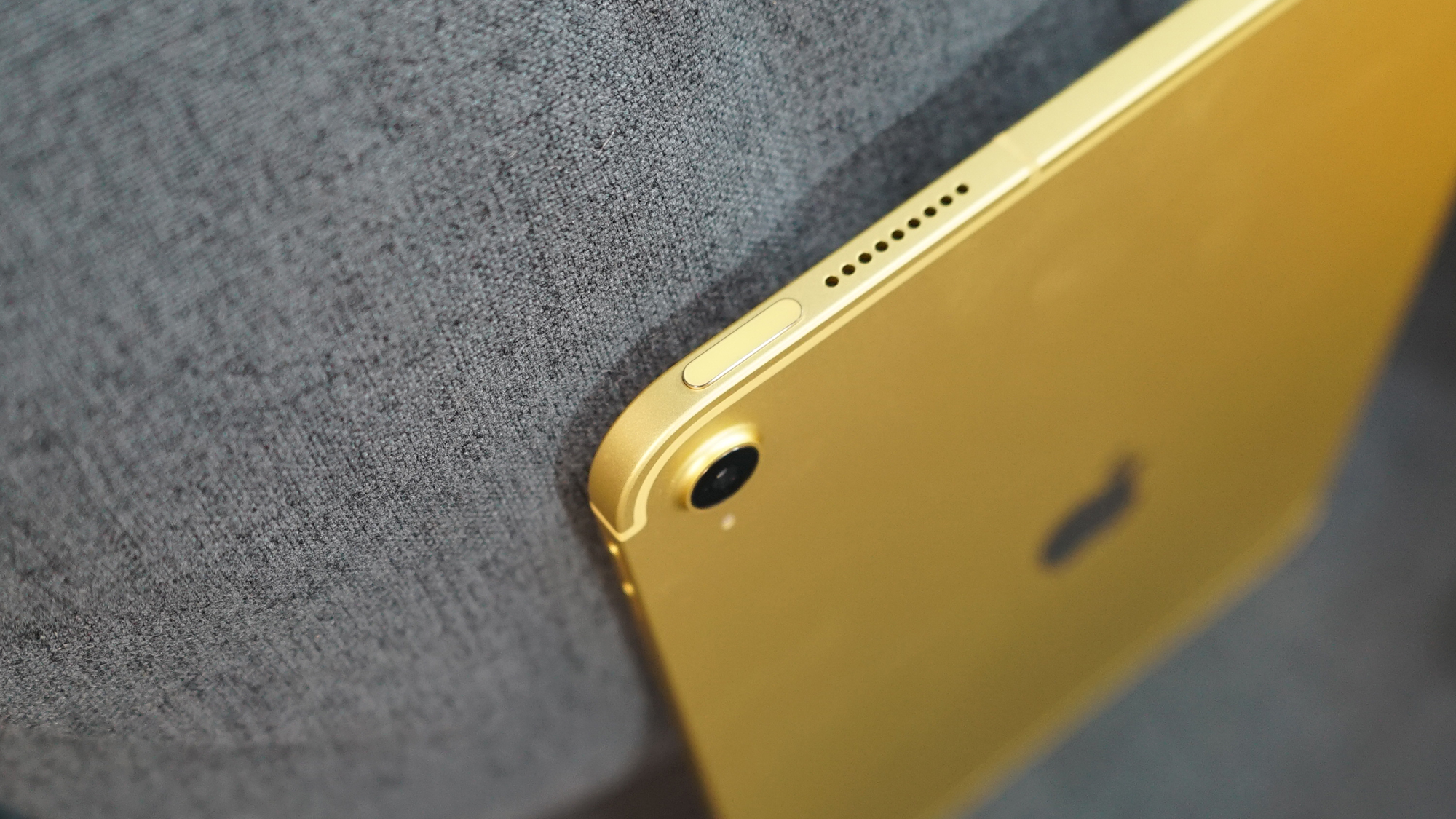 iPad 11 2025 A16 Yellow