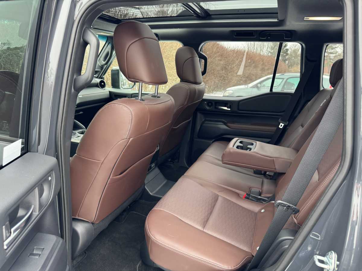 Test Toyota Land Cruiser 250