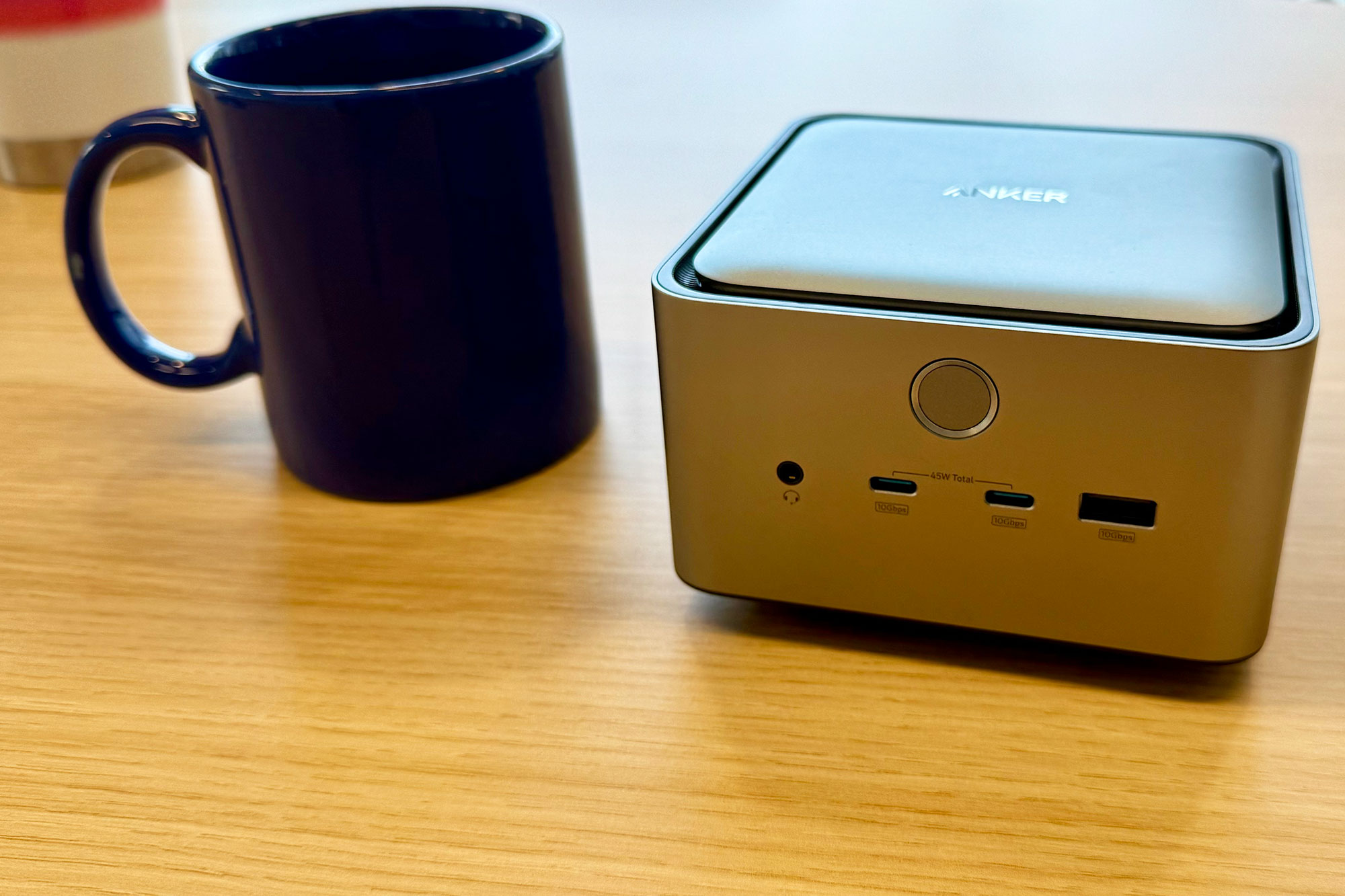 Anker Prime 14 in 1 Thunderbolt 5 Dock desk mug