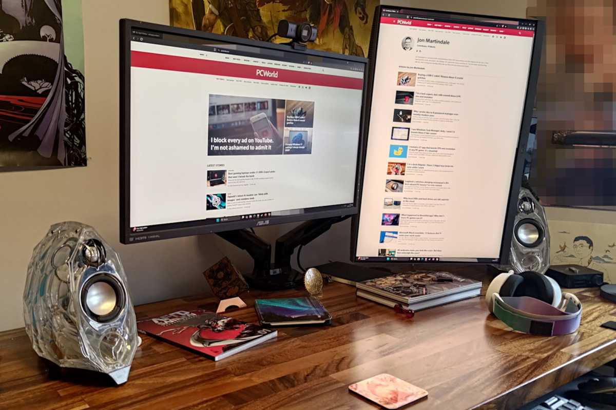 Desk PC workstation setup with Harman Kardon GLA-55 speakers
