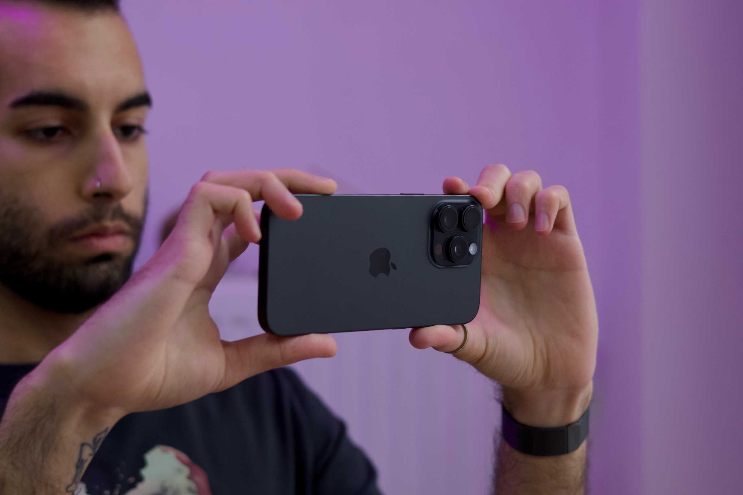 Person pulling with an iPhone 16 pro Max