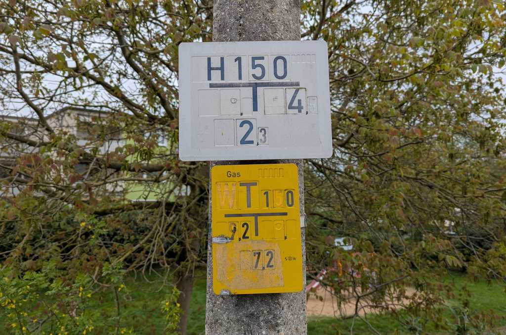 Image: Diese Schilder und Tafeln stehen in ganz Deutschland â das bedeuten sie