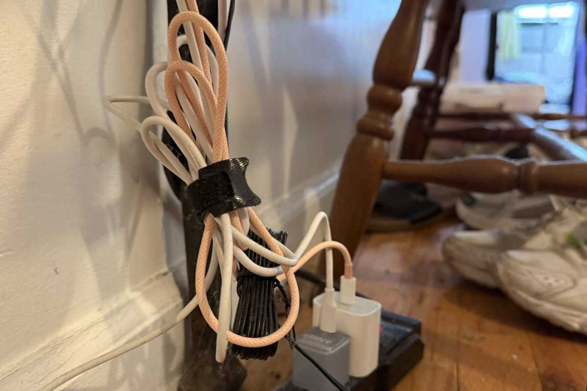 Cable ties 4