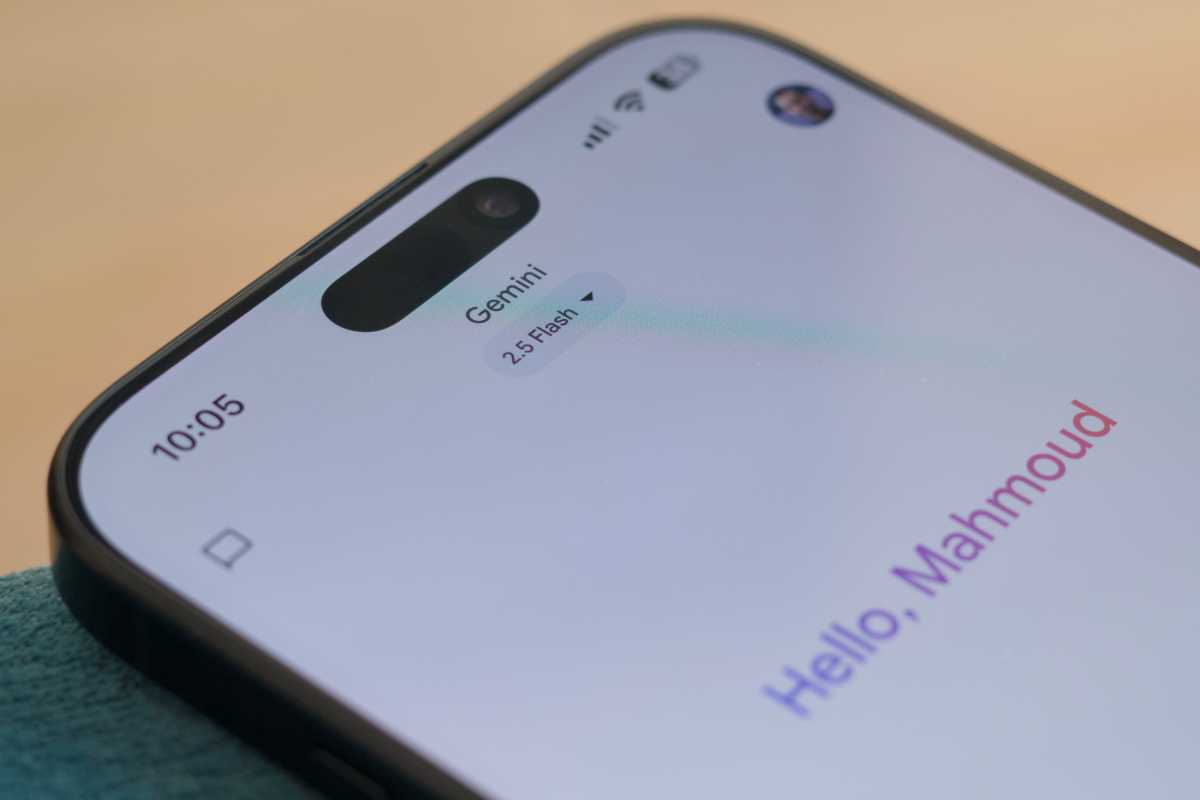 iPhone 화면의 Google Gemini 응용 프로그램