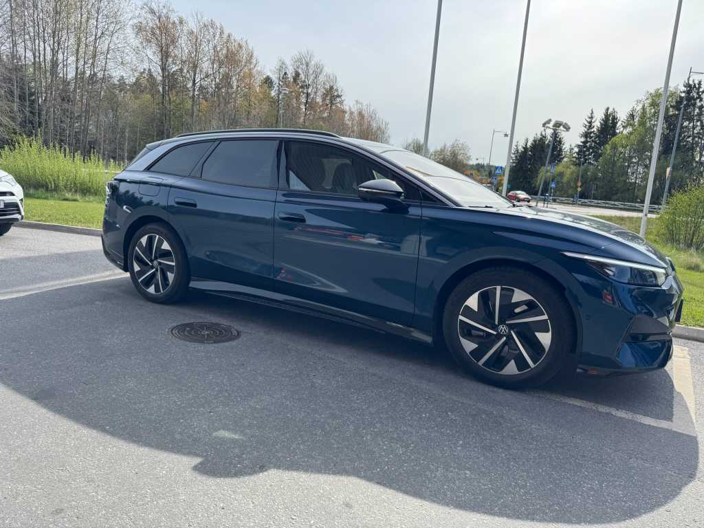 Image: Volkswagen ID.7 Tourer Pro S im Test: Ist der neue Elektro-Kombi das ideale Familienauto?