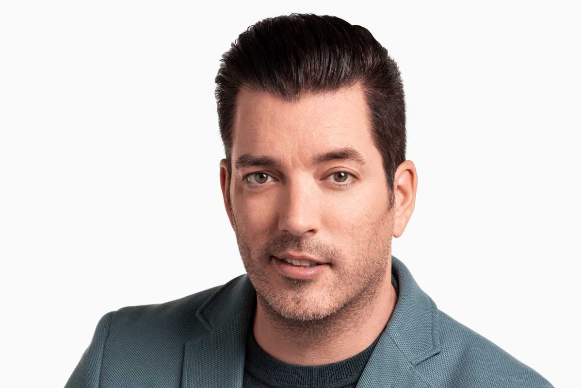 Jonathan Scott