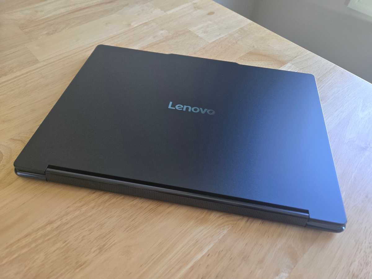 Lenovo Yoga 9i 2-in-1 design