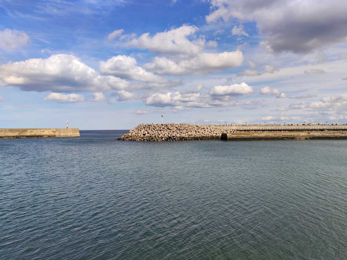 Oppo Reno 13 FS Distance Scene