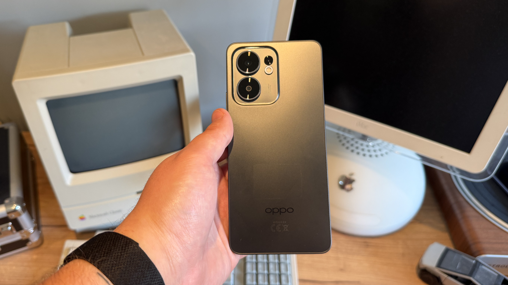 Oppo Reno 13 FS &ndash; Best Value