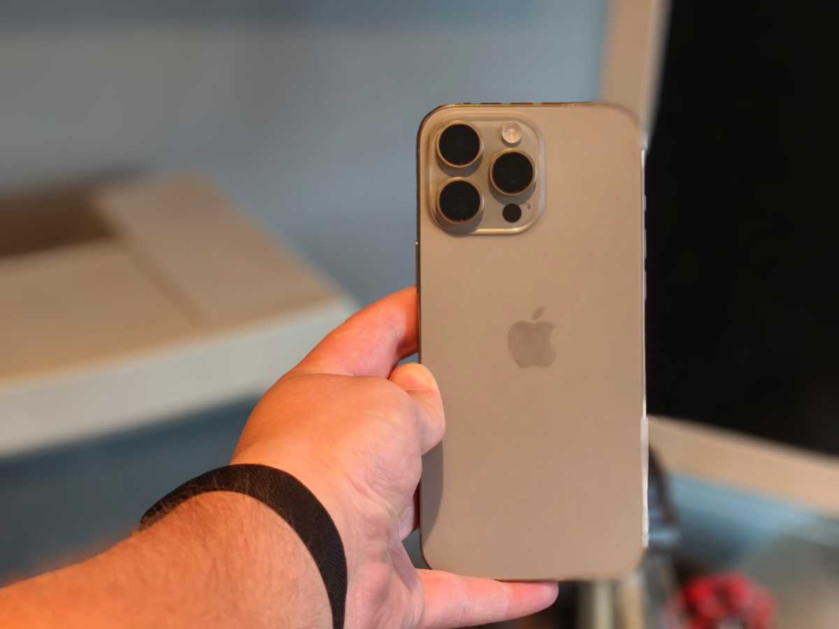 Oppo Reno 13 Pro Simple Portrait Shot
